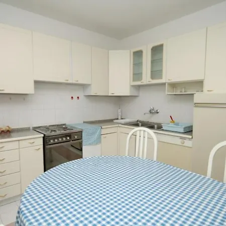 With A Parking Space Icici, Opatija - 7988 Appartement Ičići